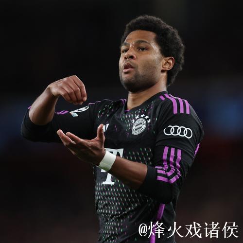 格纳布里：很高兴终于在欧冠重新取得进球